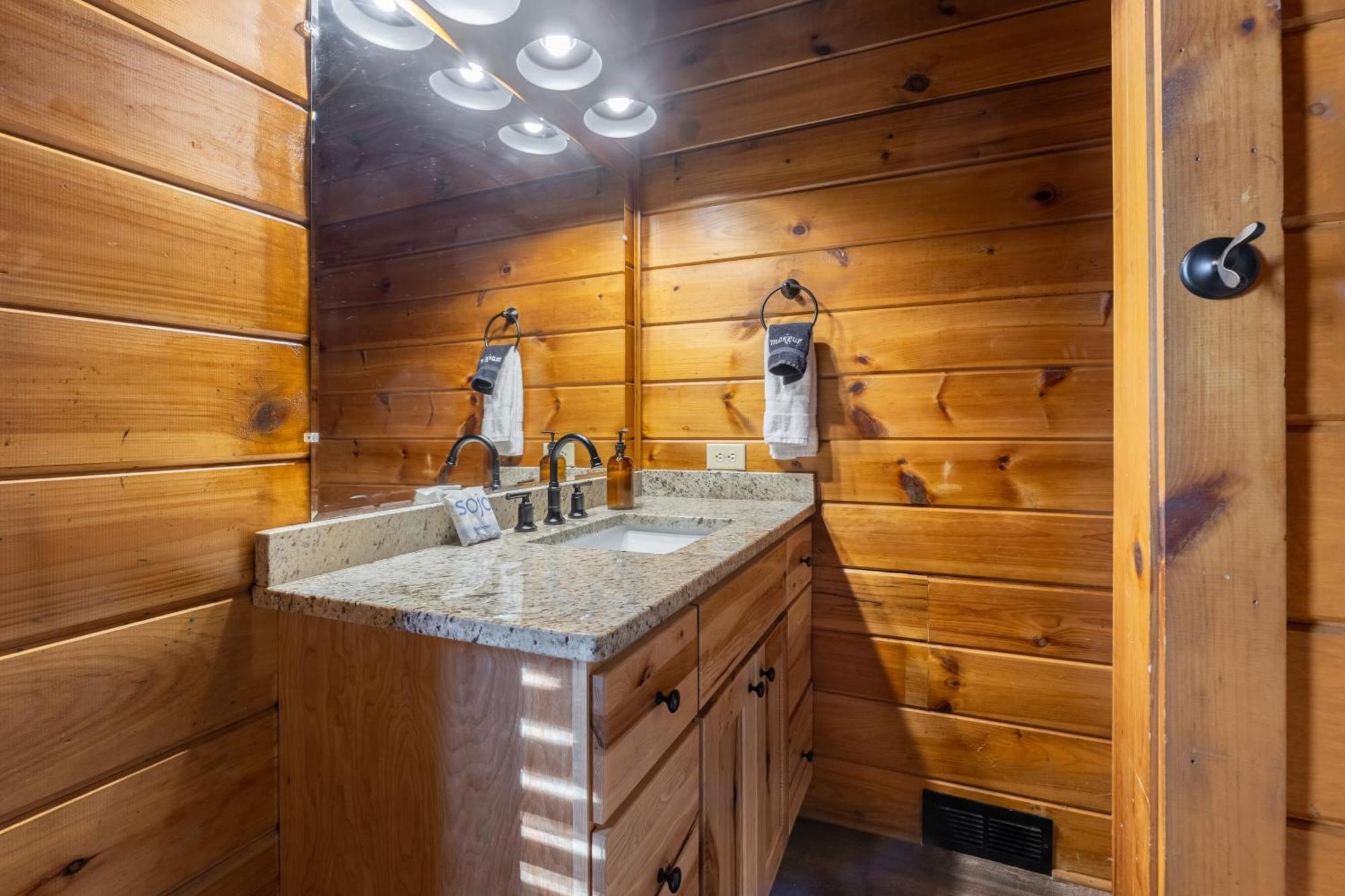 Dudley II By Avantstay Comfortable Cabin W Hot Tub Views Pigeon Forge Exterior foto